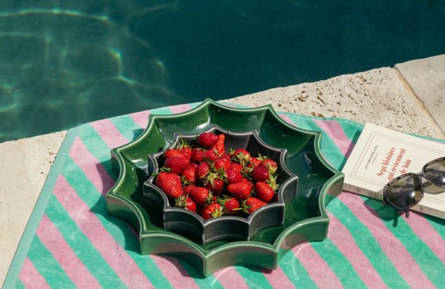 découvrez les indispensables de l'été au design tendance pour profiter pleinement de la saison : accessoires, objets déco et idées stylées pour un été inoubliable.