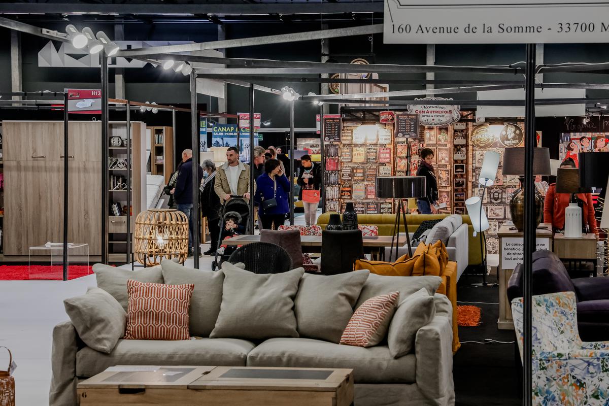 Scopri le ultime tendenze in fatto di interior design, decorazione e ristrutturazione alla fiera Habitat & Déco di Mâcon. Incontra professionisti, trova idee stimolanti e beneficia della consulenza di esperti per la tua casa e il tuo giardino!