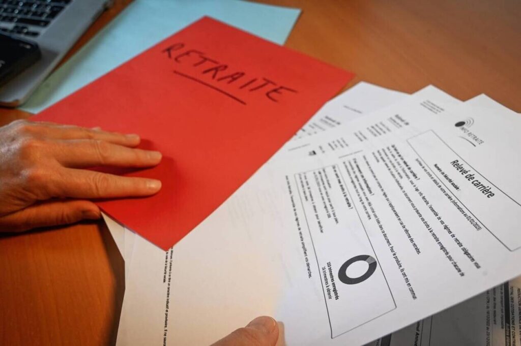 découvrez comment optimiser votre dossier cnav retraite pour maximiser vos droits et simplifier vos démarches administratives.