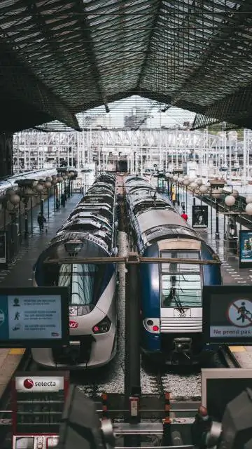 découvrez les meilleures options pour le dépôt de bagages à paris. profitez de solutions sécurisées et pratiques pour laisser vos valises en toute tranquillité lors de votre visite.