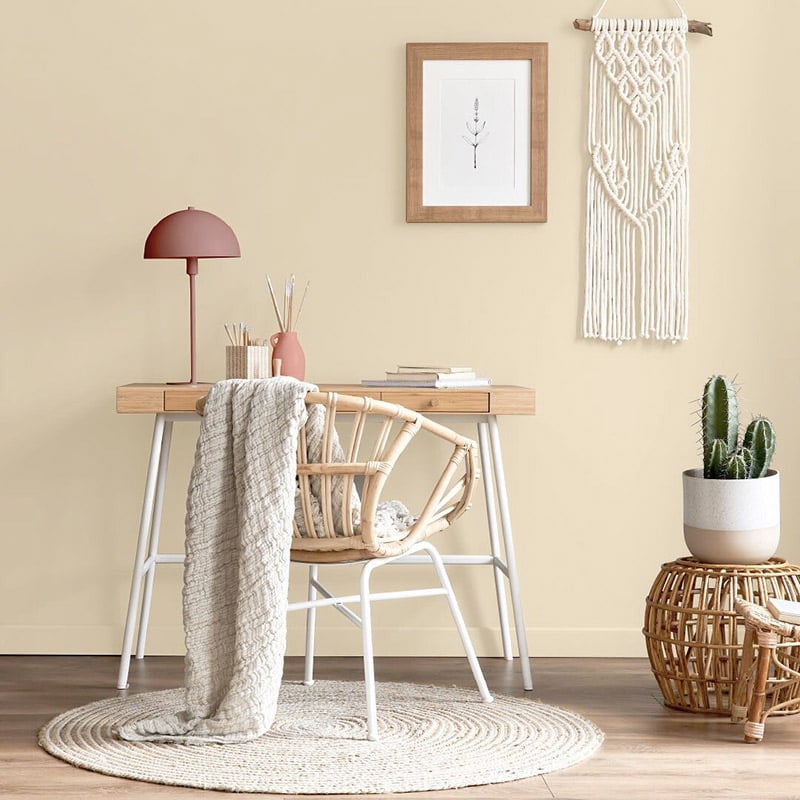 découvrez les couleurs tendances 2024 pour transformer votre maison avec style et modernité. inspirez-vous des palettes actuelles pour un intérieur élégant et harmonieux.