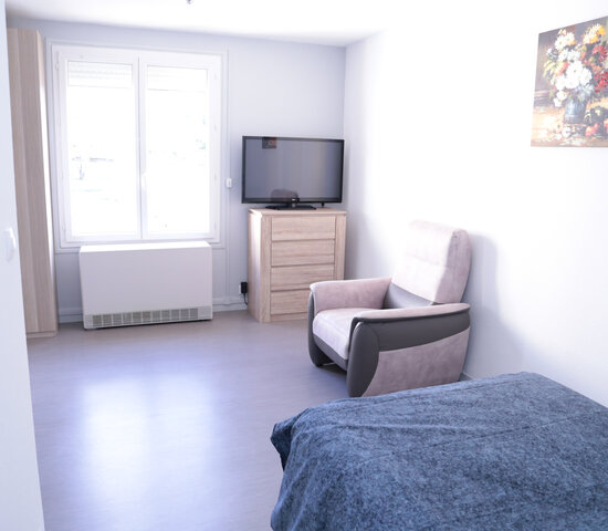 découvrez nos services de rénovation et d'acquisition de résidences seniors à pouilly-sous-charlieu, alliant confort et modernité pour un cadre de vie optimal.
