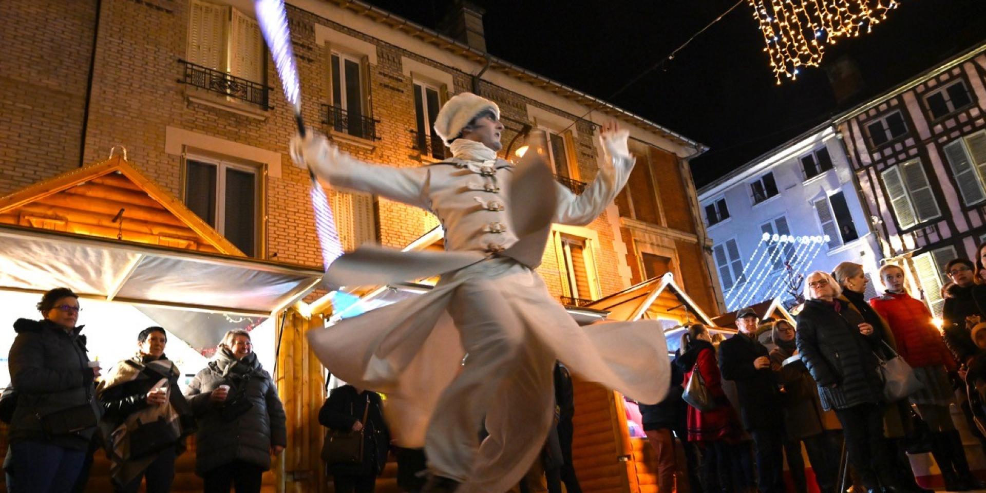 participez à un atelier de noël unique à châlons animé par une star de la pâtisserie et apprenez à réaliser des douceurs festives.