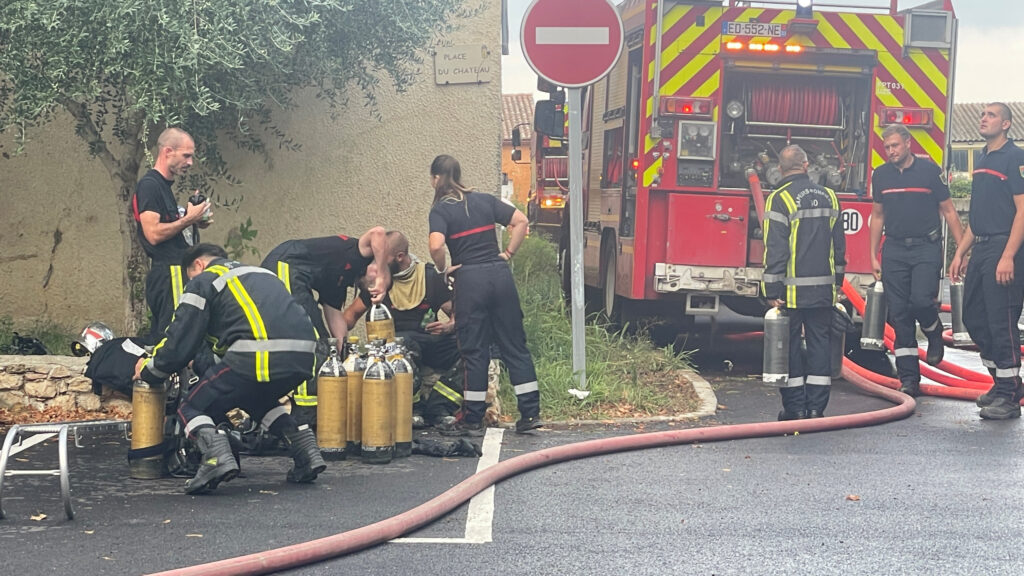 un incendie meurtrier s'est déclaré dans une résidence pour seniors en seine-et-marne, faisant plusieurs victimes. retour sur les circonstances et les témoignages.