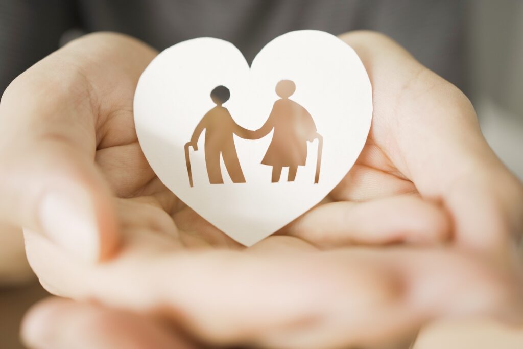 découvrez comment l'amour peut s'épanouir et enrichir la vie après 85 ans, avec des conseils et témoignages inspirants pour vivre pleinement cette belle aventure.